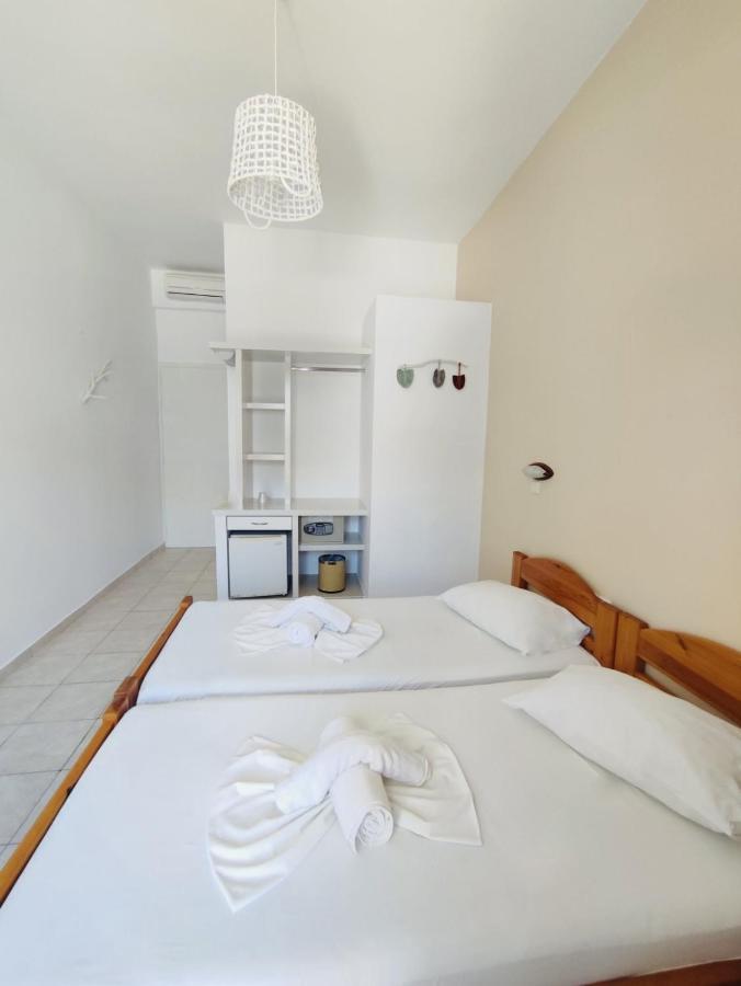 Hotel Aegeon Milopótasz Kültér fotó