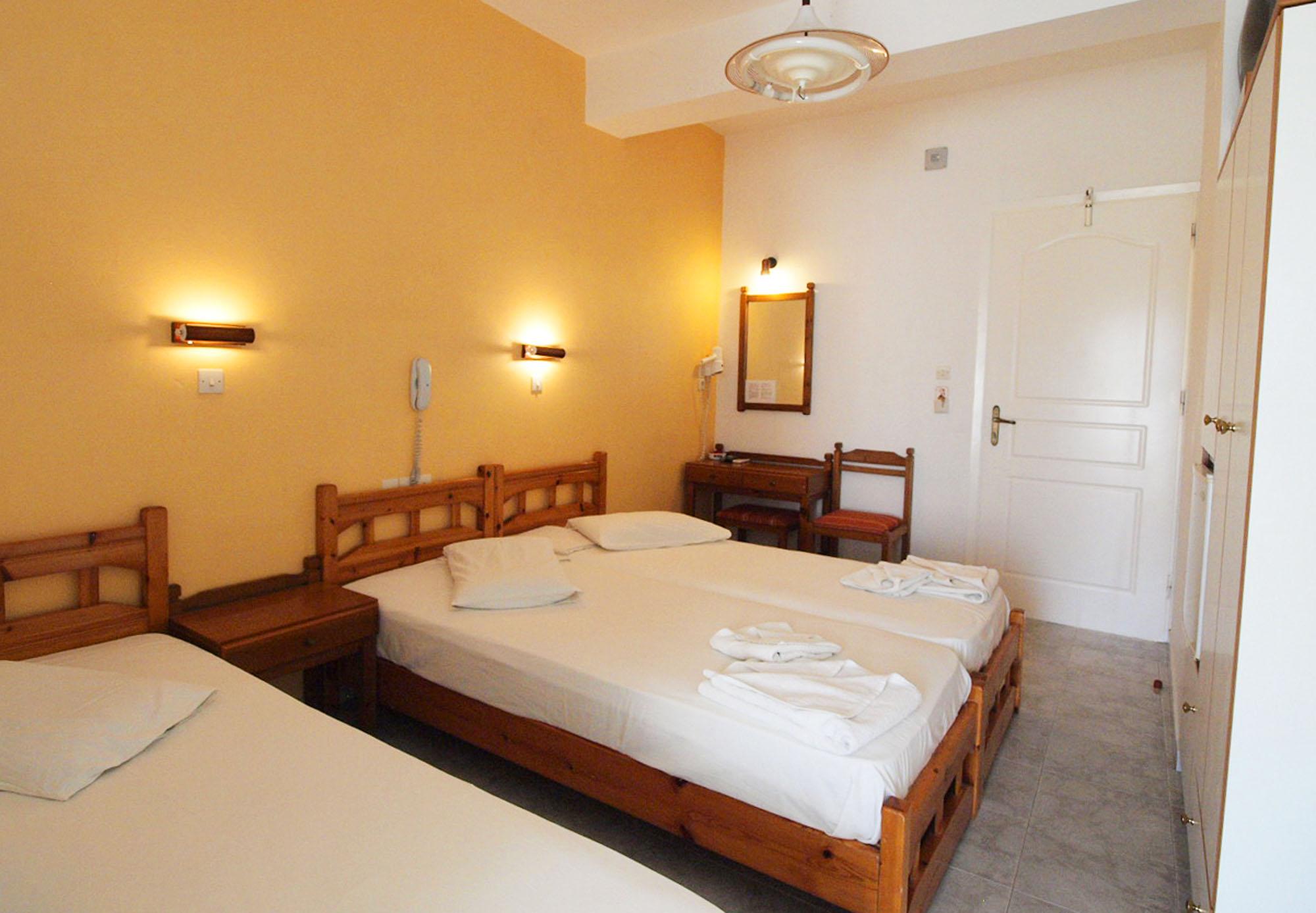 Hotel Aegeon Milopótasz Kültér fotó